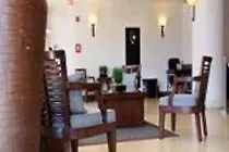 Golden Sands Villas Beach & Golf Resort contacts